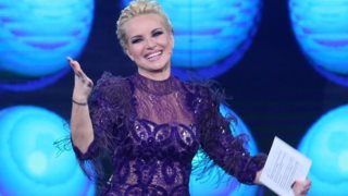 Μαρία Μπεκατώρου : Οι λεπτομέρειες του look της στο τέταρτο show του Your Face Sounds Familiar