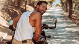 Σάκης Τανιμανίδης: Στην τελική ευθεία οι υπογραφές για τη &quot;Φάρμα&quot;