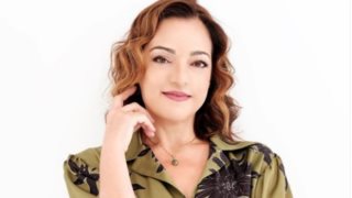 Ελένη Καρακάση: &quot;Έχω ακούσει και το &quot;χοντρή&quot; και το &quot;βαρέλα&quot; και το &quot;ντουλάπα&quot;&quot;