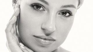 Πώς Θα Επαναφέρεις Το Δέρμα Σου Μετά Το Καλοκαίρι: Εξαφανίστε τις πανάδες και τις δυσχρωμίες!