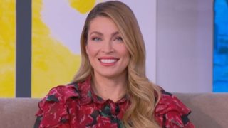 Σπάνια φωτογραφία από τα παιδικά χρόνια της Μαριέττας Χρουσαλά