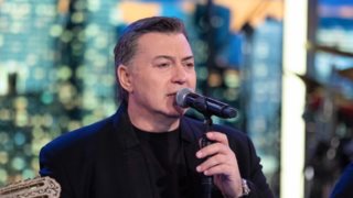 Ο Νίκος Μακρόπουλος μιλά για τη σχέση του με τον γιο του: &quot;Δεν ήμουν μαζί του στα πρώτα του χρόνια&quot;