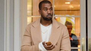 Kanye West: Τα «πυρά» στην Kim Kardashian και η πρώτη προεκλογική συγκέντρωση
