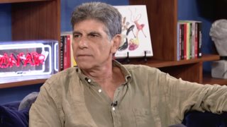 Γιάννης Μπέζος: " Δεν μπορεί να είμαι όμηρος των διαθέσεων του καθενός. Δεν κάνω αυτή τη δουλειά για να ικανοποιώ τις προθέσεις των άλλων. Έχω δικές μου και πολύ ισχυρές"