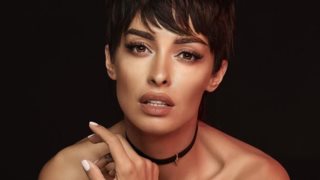 Ελένη Φουρέιρα: Πιο σέξι από ποτέ: Ποζάρει ολόγυμνη!