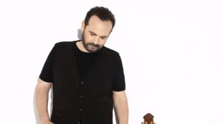 Ο Κώστας Μακεδόνας ξεκινάει την καλοκαιρινή του περιοδεία - Αναλυτικά το πρόγραμμα