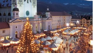 Οι 10 +1 πιο μαγευτικοί προορισμοί για Χριστούγεννα στην Ευρώπη: Εσύ πού θα περάσεις τα φετινά Χριστούγεννα;