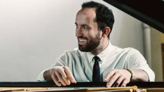 Ο διεθνής σταρ του πιάνου Igor Levit στο Μέγαρο Μουσικής Αθηνών