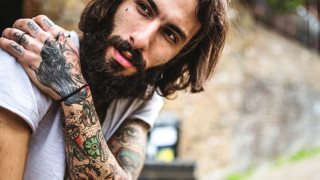 Ψάχνεσαι Για Tattoo;: Συμβουλές κορυφαίων tattoo artists για αποφυγή λαθών πριν το «χτυπήσεις»