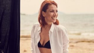 Μαρία Ηλιάκη: Υποδέχεται τον Αύγουστο και ποζάρει topless!