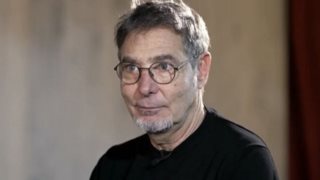 Θοδωρής Αθερίδης: "Δεν τα μάθατε όλα αυτά για μένα γιατί ζούσε η μάνα μου - Αν το άκουγε, θα πέθαινε αμέσως"