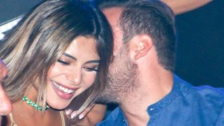 Ελευθερία Ελευθερίου: Τρυφερά τετ-α-τετ με νέο συνοδό: Φωτογραφίες