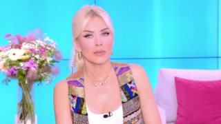 Ξέσπασε η Κατερίνα Καινούργιου στον αέρα της εκπομπής: &quot;Συγγνώμη, αναφέρθηκε σε δίκη κάτι τέτοιο; Σεβασμός λίγο!&quot;