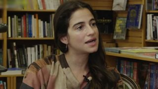 Νεφέλη Κουρή: &quot;Διστάζουν να μου δώσουν ρόλους μεγαλύτερης γυναίκας ή μαμάς, θέλω να βάλω μια ταμπέλα που να λέει ότι έχω παιδί&quot;