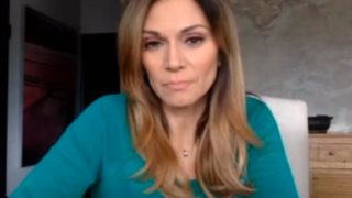 Έλλη Κοκκίνου: «Aνήκω στις ευπαθείς ομάδες, δεν πηγαίνω ούτε σούπερ μάρκετ»