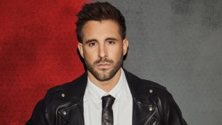 Ο Γιώργος Λιβάνης παρουσιάζει τον πρώτο ολοκληρωμένο δίσκο και υπόσχεται πως &quot;Θα Γράψουμε Ιστορία&quot;