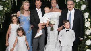 Σάκης Ρουβάς &amp; Κάτια Ζυγούλη: Ο γάμος της δεκαετίας έγινε θέμα και εκτός συνόρων!