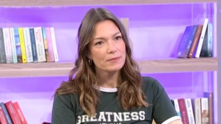 Βίκυ Καγιά: "Όταν η δουλειά σου σε καταπονεί πρέπει να κάνεις ένα βήμα πίσω. Είχα χάσει τον εαυτό μου"