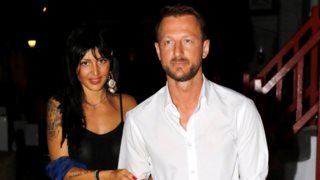 Κώστας Καραφώτης: Με τη σύντροφο του στη Μύκονο! Όλες οι φωτογραφίες