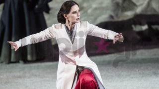 Κάτια Δανδουλάκη: Ποιοι βρέθηκαν στην Επίδαυρο για το ντεμπούτο της στην Αρχαία Τραγωδία με τις «Ικέτιδες»;