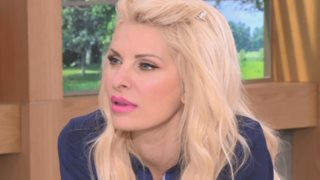 Ελένη Μενεγάκη: Αποκάλυψε το βραδινό της σνακ που δεν αποχωρίζεται ποτέ!