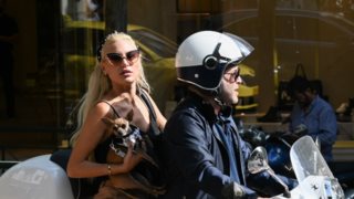 Αλεξάνδρα Παναγιώταρου &amp; Αριστομένης Γιαννόπουλος | Βόλτα στο κέντρο της Αθήνας για το πρώην ζευγάρι