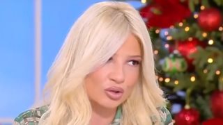 Η Φαίη Σκορδά απάντησε on air για το τηλεοπτικό της μέλλον