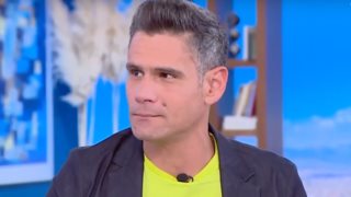 Νέος έρωτας στα τηλεοπτικά πλατό! Η αποκάλυψη του Δημήτρη Ουγγαρέζου