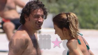 Βασίλης Χαραλαμπόπουλος: Στιγμές χαλάρωσης με τη σύζυγό του! Δείτε τα σπάνια στιγμιότυπα