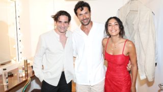 Όλες οι διάσημες εμφανίσεις στην Επίδαυρο για τις "Όρνιθες" του Άρη Μπινιάρη