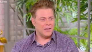 Ο Χρήστος Χολίδης συγκλονίζει: &quot;Ο πατέρας μου έχασε τα νεφρά του εξαιτίας του κορονοϊού&quot;