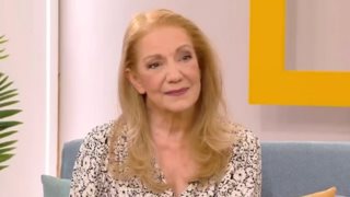 Η Πέμη Ζούνη αποκάλυψε την πρώτη της αντίδραση όταν της πρότεινε ο Χριστόφορος Παπακαλιάτης να παίξει στο &quot;Κλείσε τα μάτια&quot;