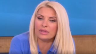 Η Ελένη Μενεγάκη σε μια σπάνια αναφορά στον πατέρα της: &quot;Η απουσία του ήταν τεράστια&quot;