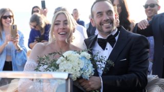 Η Μαριλού Κόζαρη γέννησε | Μπαμπάς για πρώτη φορά ο Πάνος Μουζουράκης