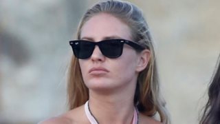 Κατερίνα Δαλάκα: Η σέξι εμφάνιση με μαγιό στη Μύκονο! Όλες οι φωτογραφίες