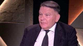 Αλέξης Κούγιας: "Η πρώην γυναίκα μου έδωσε ποσοστό 25% σε πέντε δικηγόρους να πάρουν την περιουσία των παιδιών μας"