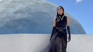 Η Αναστασία τραγουδά &quot;Αγάπη Μου Με Διώχνεις&quot; και ετοιμάζει διπλό μουσικό δώρο για τους fans της