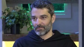 Πέτρος Λαγούτης: "Όποιος ψάχνει, βρίσκει. Μια φορά το έκανα και δεν μου άρεσε αυτό που βρήκα, αλλά το περίμενα"