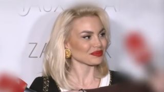 Η Αλεξάνδρα Παναγιώταρου εμφανίστηκε φορώντας μονόπετρο: &quot;Είναι κρίμα να το έχω στο συρτάρι&quot;