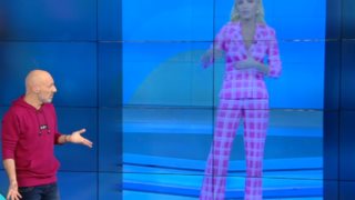 Νίκος Μουτσινάς: Τα σπαρταριστά σχόλια για το outfit της Κατερίνας Καινούργιου