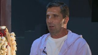 Θανάσης Βισκαδουράκης: &quot;Δεν επιτρεπόταν να ονειρευτώ. Ό,τι πέταγαν οι άλλοι για εμένα ήταν θησαυρός&quot;