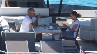 Τομ Χανκς &amp; Ρίτα Γουίλσον: Διακοπές με το πολυτελές σκάφος τους στα Κουφονήσια! Δείτε φωτογραφίες