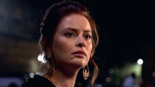 Η Ντόρα Μακρυγιάννη μετά το τέλος της σειράς &quot;Μετά τη φωτιά&quot;: &quot;Τόσος κόσμος μένει ξαφνικά άνεργος&quot;