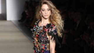 Εύα Τσάχρα: Είναι έγκυος! Δείτε την πρώτη φορά με φουσκωμένη κοιλίτσα &amp; την τρυφερή ανακοίνωσή της