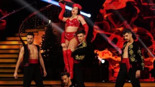 DWTS | H Έλενα Τσαγκρινού επέστρεψε κι έβαλε φωτιά στη σκηνή με το &quot;El diablo&quot;