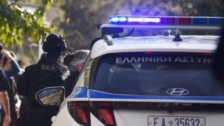 Μεσσηνία: Συνελήφθη ο 61χρονος για τη δολοφονία των γονιών του - Βρέθηκε στο σπίτι του το φονικό όπλο