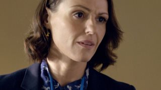 H Doctor Foster Επιστρέφει Στην COSMOTE TV: Μάθε τα πάντα για τη διάσημη σειρά με τους φανατικούς τηλεθεατές!