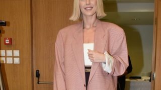 Τάμτα 
: Το look της στη συνέντευξη για τη συμμετοχή της στη Eurovision με τις κορυφαίες τάσεις της Άνοιξης