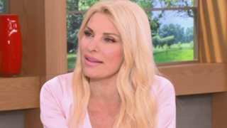 Ελένη Μενεγάκη: Θυμήθηκε το ταξίδι της στην Αυστραλία πριν 20 χρόνια και θέλει να το ξανακάνει! Δείτε όσα είπε