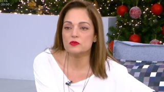 Η Ελένη Καρακάση αποκαλύπτει για τις &quot;Άγριες Μέλισσες&quot;: &quot;Είναι αρκετοί οι ηθοποιοί που έχουν νοσήσει&quot;